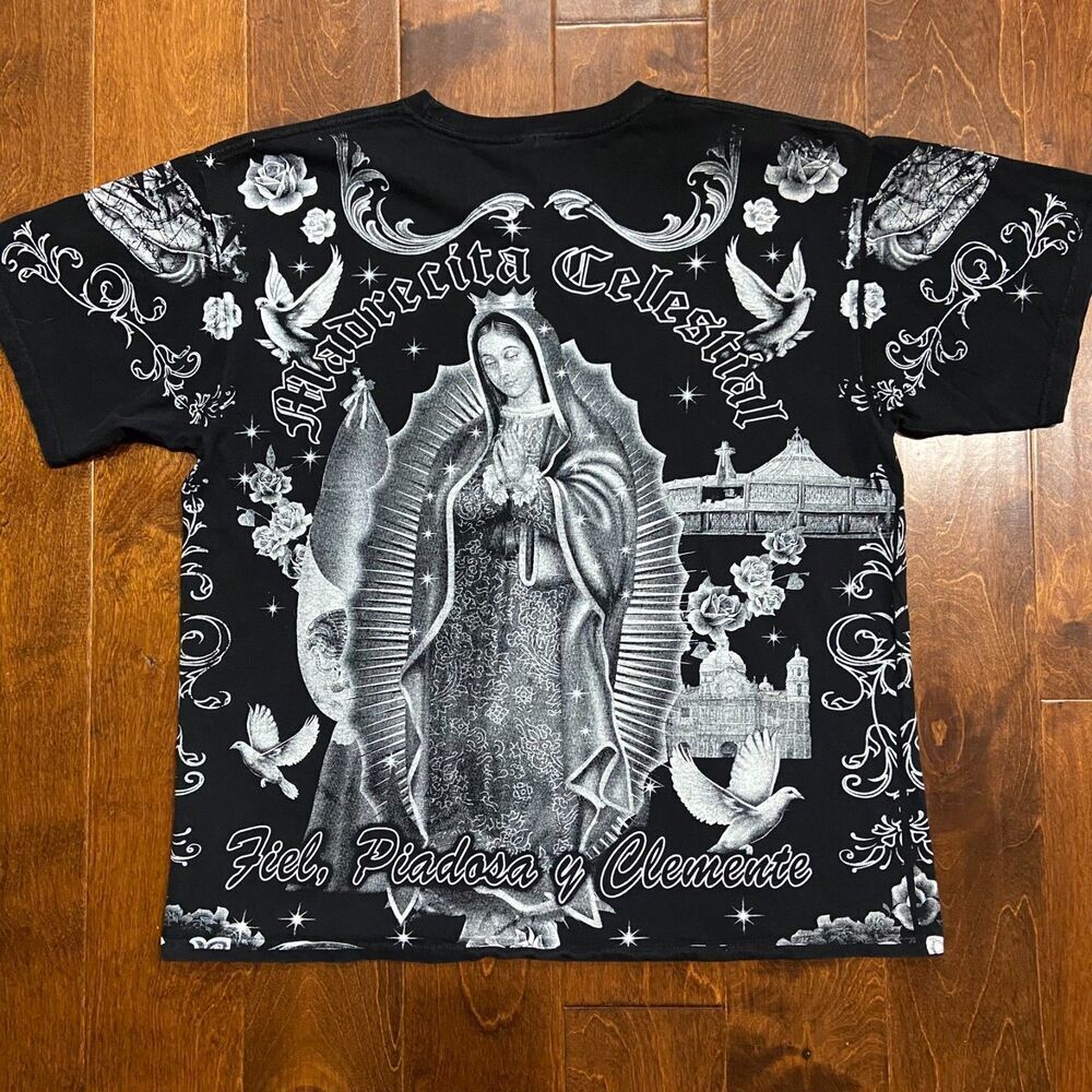 Yazbek Madre Celestial AOP Spanish Pious & Merciful Black Tee Men's Size XL - Picture 5 of 8